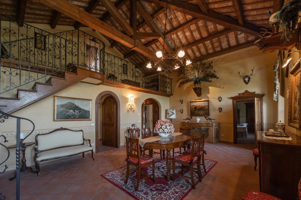 Poggio BerniPalazzo Del Poggiano住宿加早餐旅馆 外观 照片