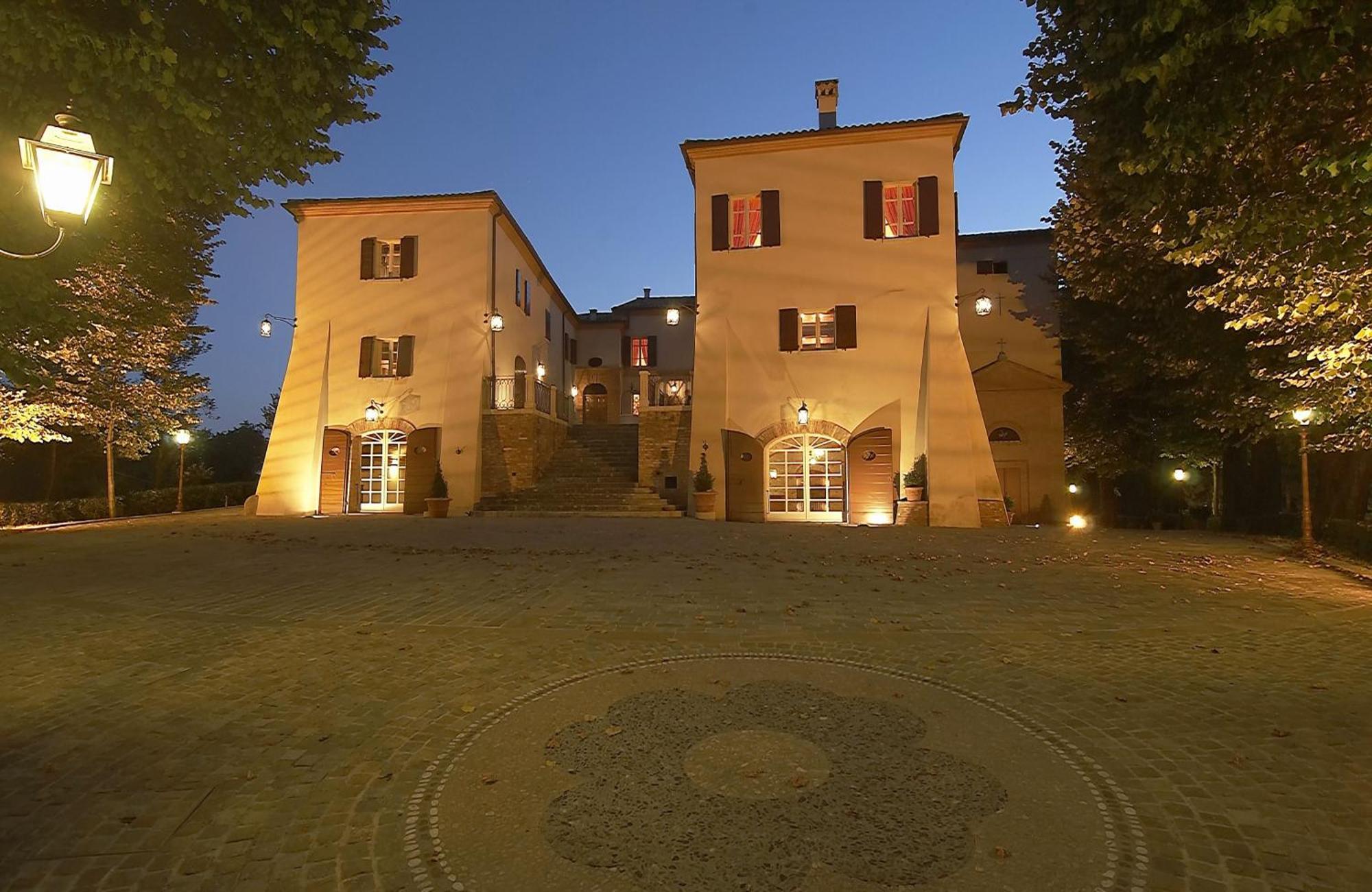 Poggio BerniPalazzo Del Poggiano住宿加早餐旅馆 外观 照片